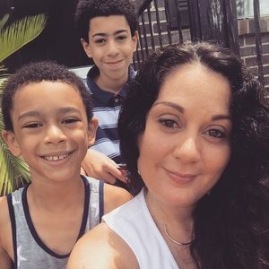 Meet your Posher, Lori